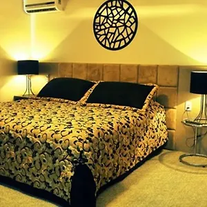 Petry Plaza Hotel